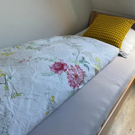 Apartment 2 *